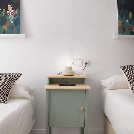 Lejlighed 1893 180 M. From The Old Town, A/c *